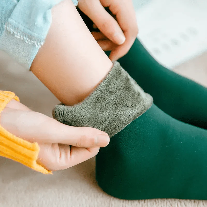SnuggleSocks - Warm, Healthy Feet Instantly + 4+4 FREE - Image 12