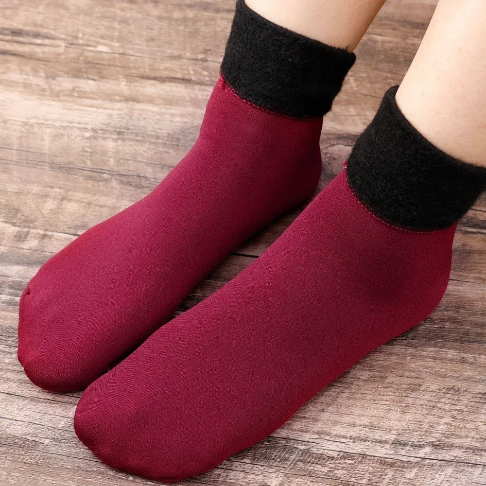 SnuggleSocks - Warm, Healthy Feet Instantly + 4+4 FREE - Image 17